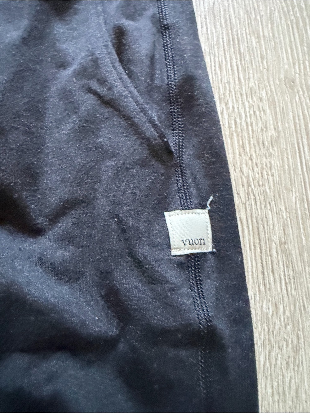 Vuori Halo Performance Jogger Black Heather yoga soft stretch casual athletic - Picture 3 of 6